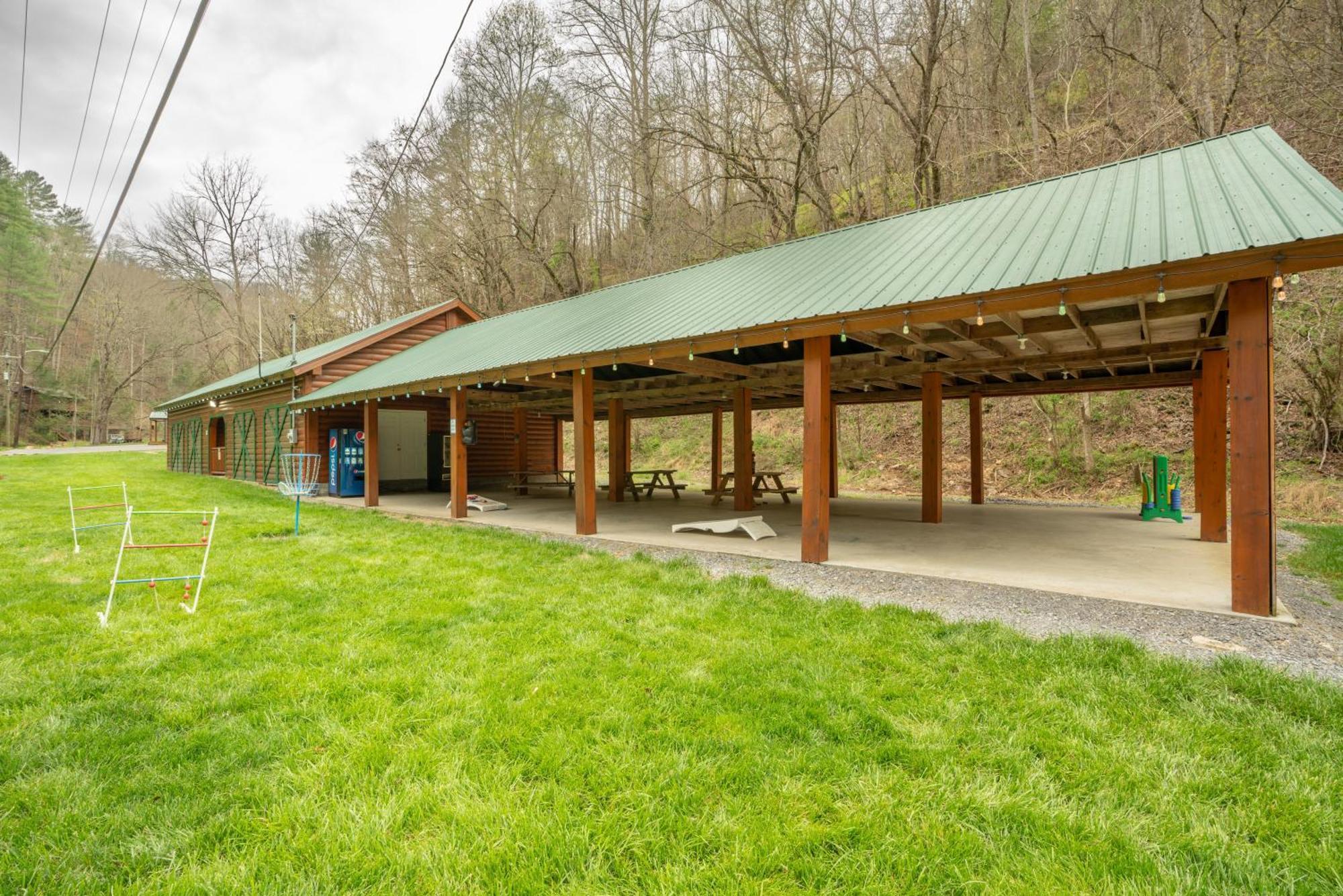 Hawks Nest Mountain Cabin Sevierville Extérieur photo