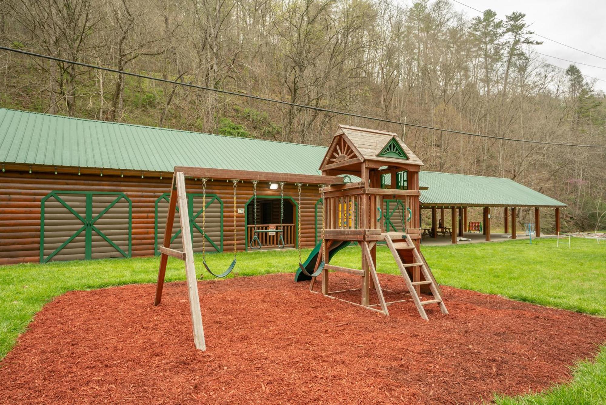 Hawks Nest Mountain Cabin Sevierville Extérieur photo